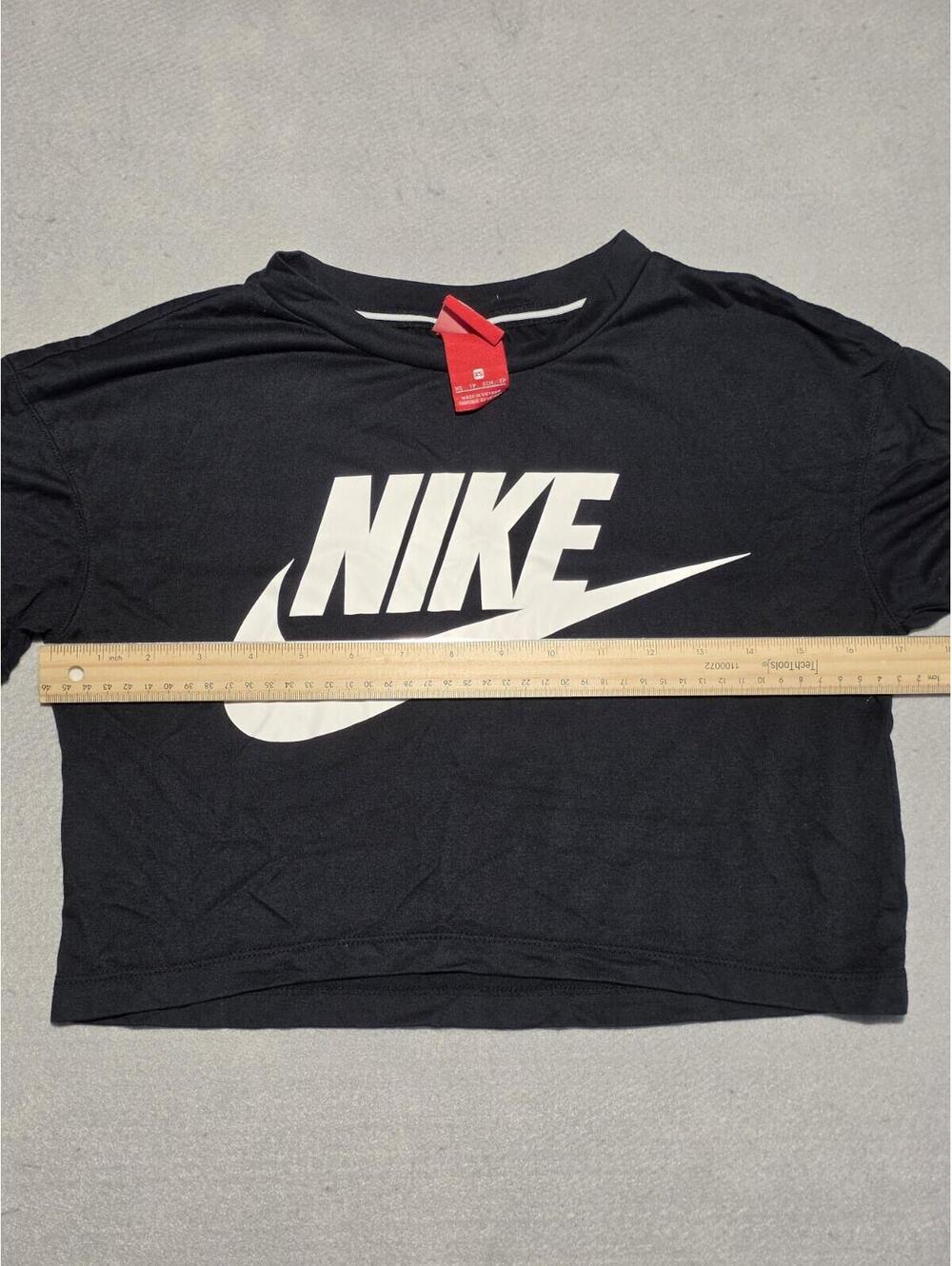 Nike Women's Sportswear Essential Crop Top T-Shirt Black White Logo XS - Picture 6 of 10